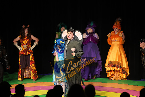 Seussical_R3__2192.jpg