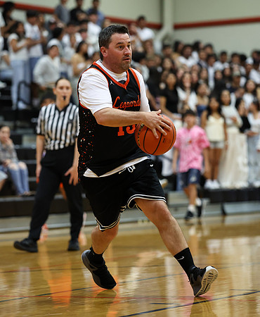 StaffBB_R32_0647.jpg