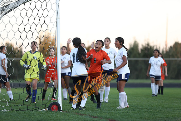 ZHSGS_Wapato_1DX30038.jpg