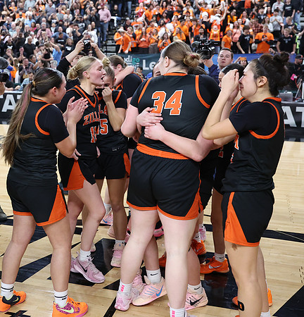 ZHSGBB_Kings Celebration_R3__0169.jpg