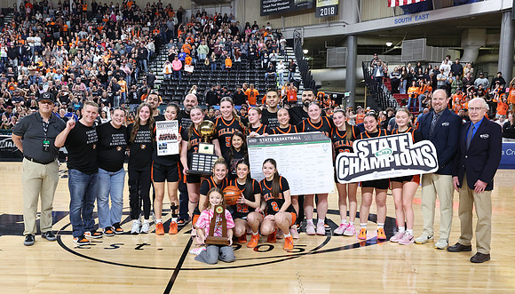 ZHSGBB_Kings Celebration_R3__0294.jpg
