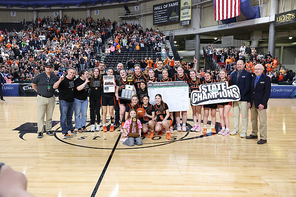 ZHSGBB_Kings Celebration_R3__0316.jpg