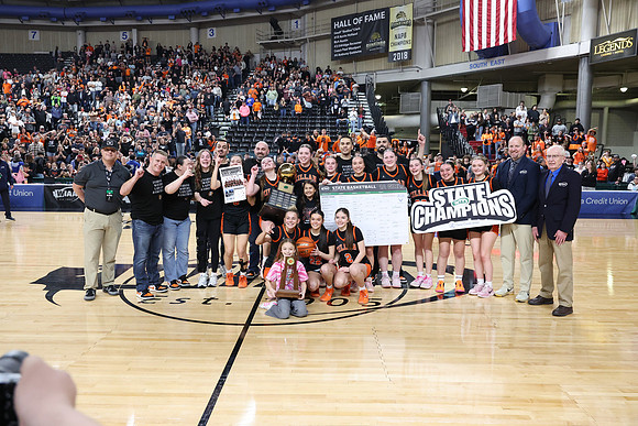 ZHSGBB_Kings Celebration_R3__0322.jpg