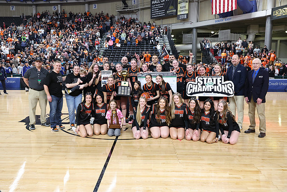 ZHSGBB_Kings Celebration_R3__0358.jpg