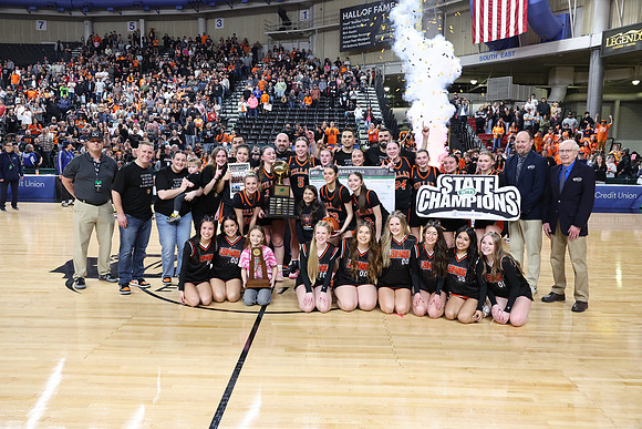 ZHSGBB_Kings Celebration_R3__0386.jpg