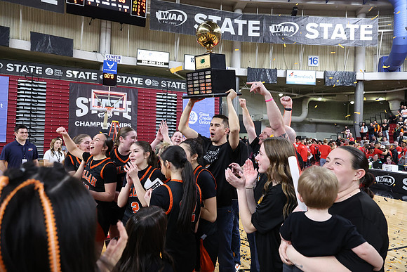 ZHSGBB_Kings Celebration_R3__0507.jpg