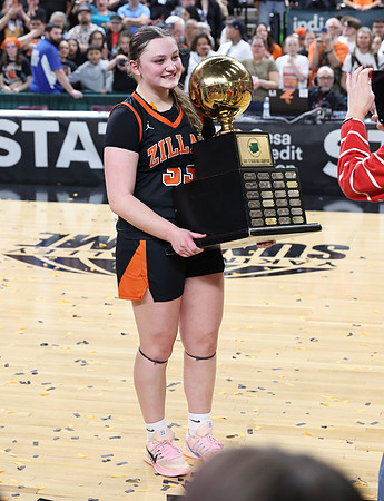 ZHSGBB_Kings Celebration_R3__0578.jpg