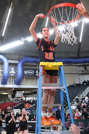 ZHSGBB_Kings Celebration_R3__0835.jpg