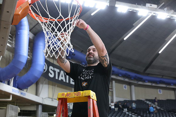 ZHSGBB_Kings Celebration_R3__1208.jpg