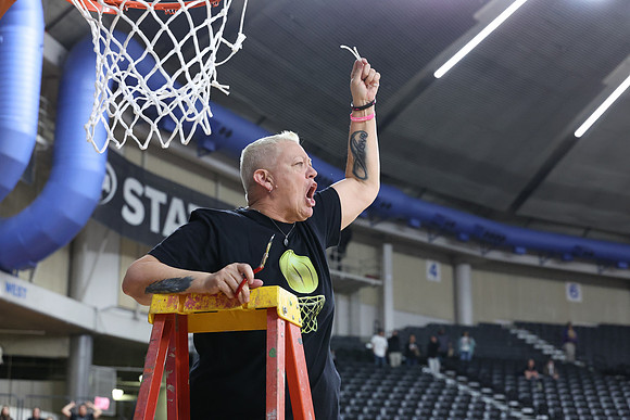 ZHSGBB_Kings Celebration_R3__1278.jpg