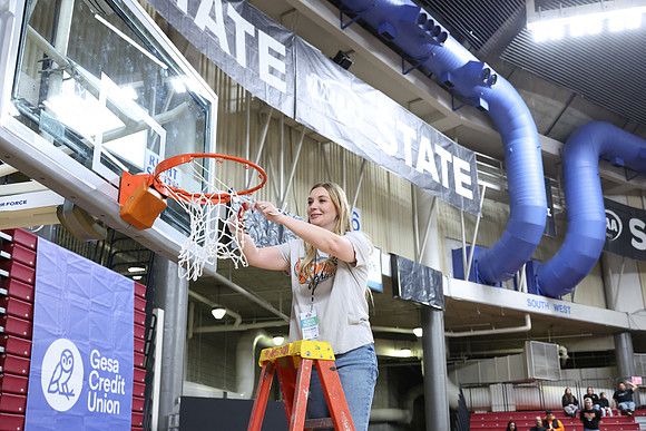 ZHSGBB_Kings Celebration_R3__1325.jpg