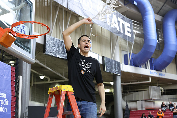 ZHSGBB_Kings Celebration_R3__1408.jpg