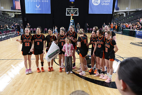ZHSGBB_Kings Celebration_R3__1478.jpg