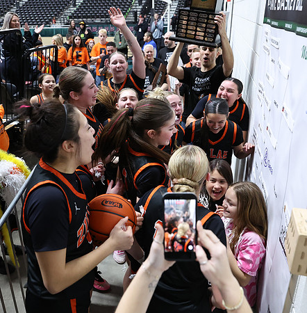 ZHSGBB_Kings Celebration_R3__1576.jpg