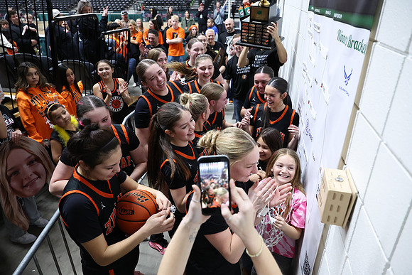 ZHSGBB_Kings Celebration_R3__1592.jpg