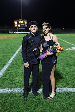 Homecoming_R32_0670.jpg