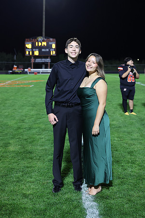 Homecoming_R32_0693.jpg