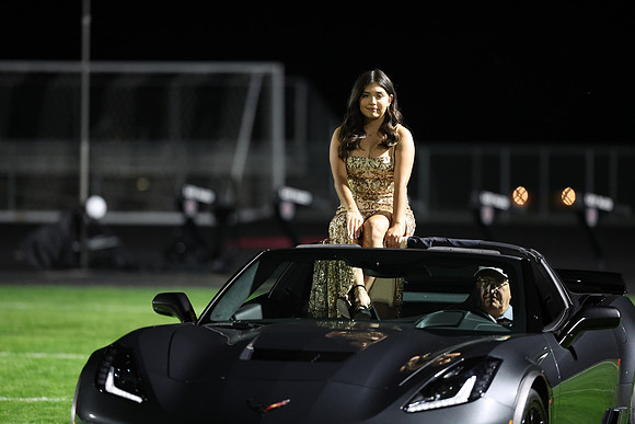 Homecoming_R3__1464.jpg
