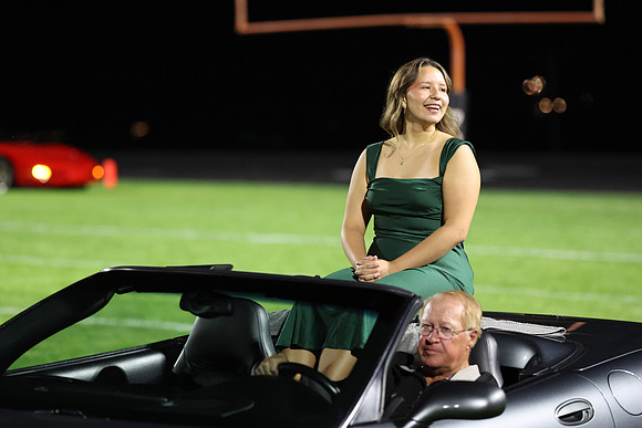 Homecoming_R3__1432.jpg