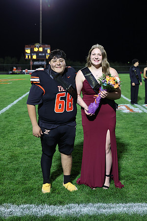 Homecoming_R32_0687.jpg
