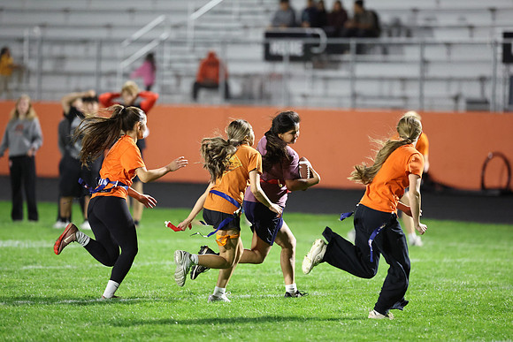 Powderpuff_R3__1033.jpg