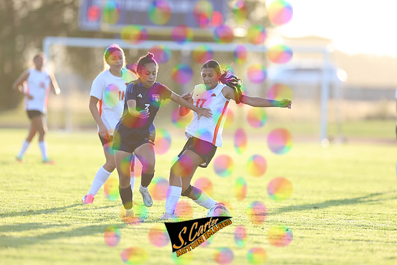 ZHSGS_v_Wapato_R32_0259.jpg