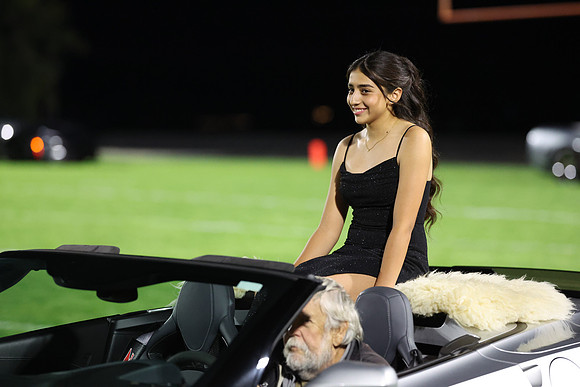 Homecoming_R3__1377.jpg