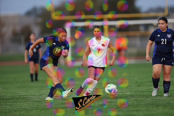 ZHSGS_v_Wapato_R32_0445.jpg