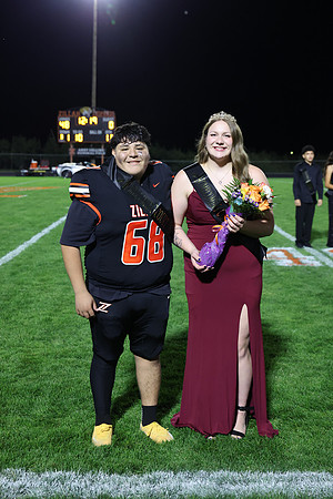 Homecoming_R32_0679.jpg