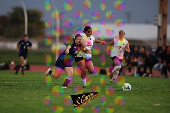 ZHSGS_v_Wapato_R32_0489.jpg
