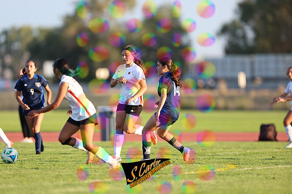 ZHSGS_v_Wapato_R32_0149.jpg