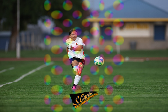 ZHSGS_v_Wapato_R32_0475.jpg