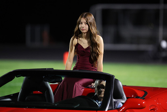 Homecoming_R3__1320.jpg
