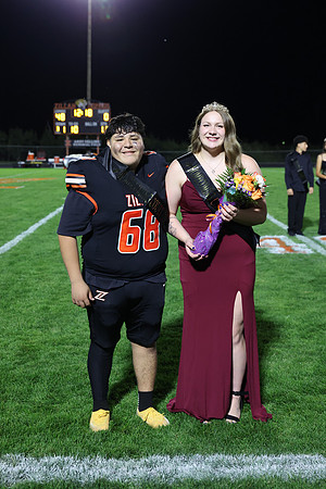 Homecoming_R32_0682.jpg