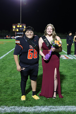 Homecoming_R32_0683.jpg