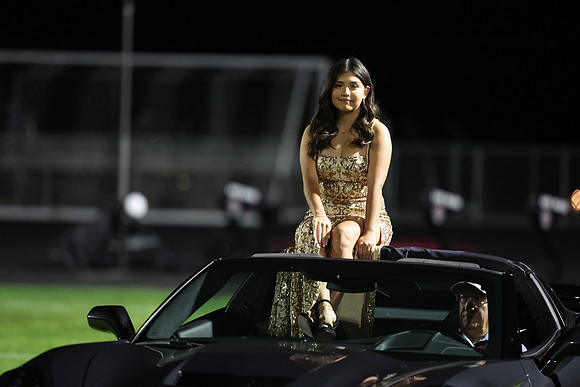 Homecoming_R3__1471.jpg