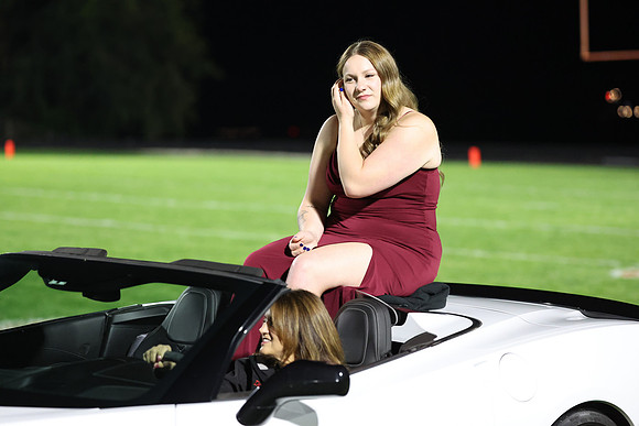 Homecoming_R3__1400.jpg