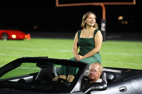 Homecoming_R3__1434.jpg