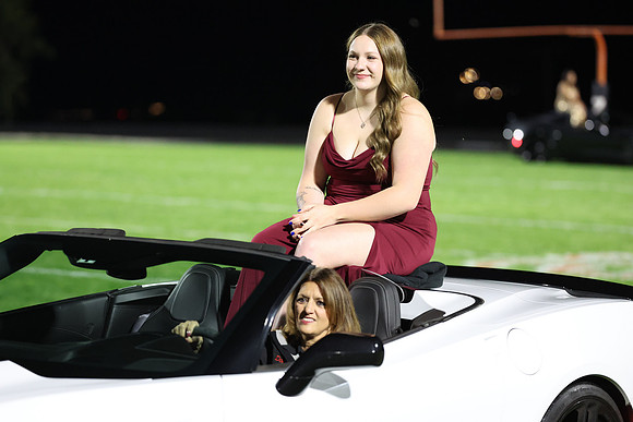Homecoming_R3__1395.jpg