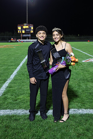 Homecoming_R32_0671.jpg