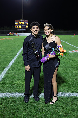 Homecoming_R32_0675.jpg
