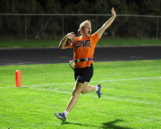 Powderpuff_R3__0918.jpg