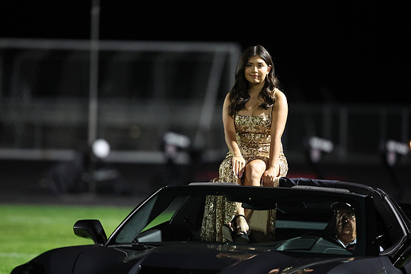 Homecoming_R3__1469.jpg