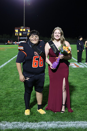 Homecoming_R32_0684.jpg