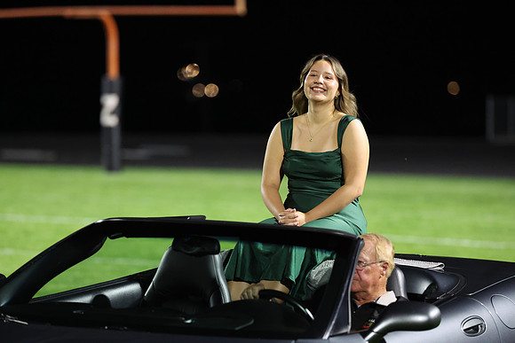 Homecoming_R3__1422.jpg
