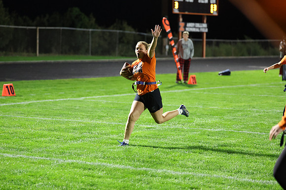 Powderpuff_R3__0914.jpg