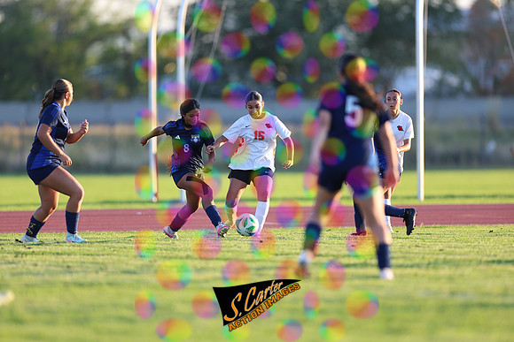 ZHSGS_v_Wapato_R32_0301.jpg