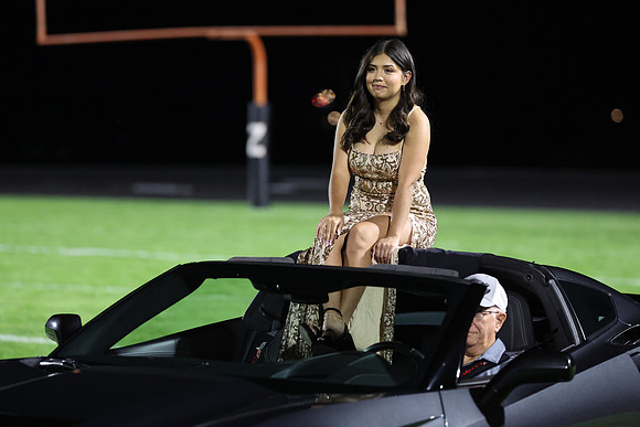 Homecoming_R3__1501.jpg