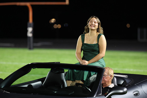 Homecoming_R3__1421.jpg