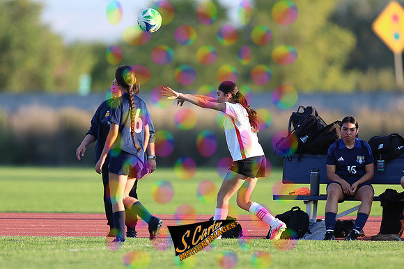 ZHSGS_v_Wapato_R32_0178.jpg